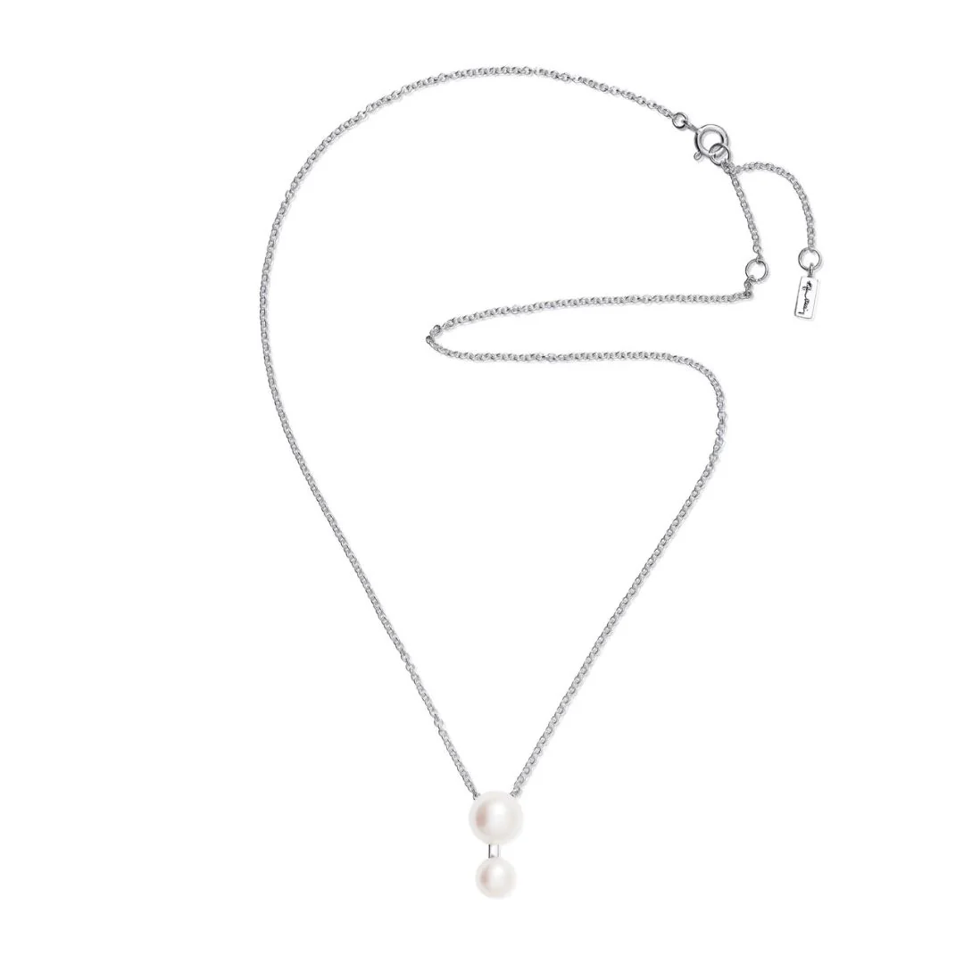 Efva Attling Drip Drop Pearl kaulakoru, hopea ja makeanvedenhelmet - Image 3