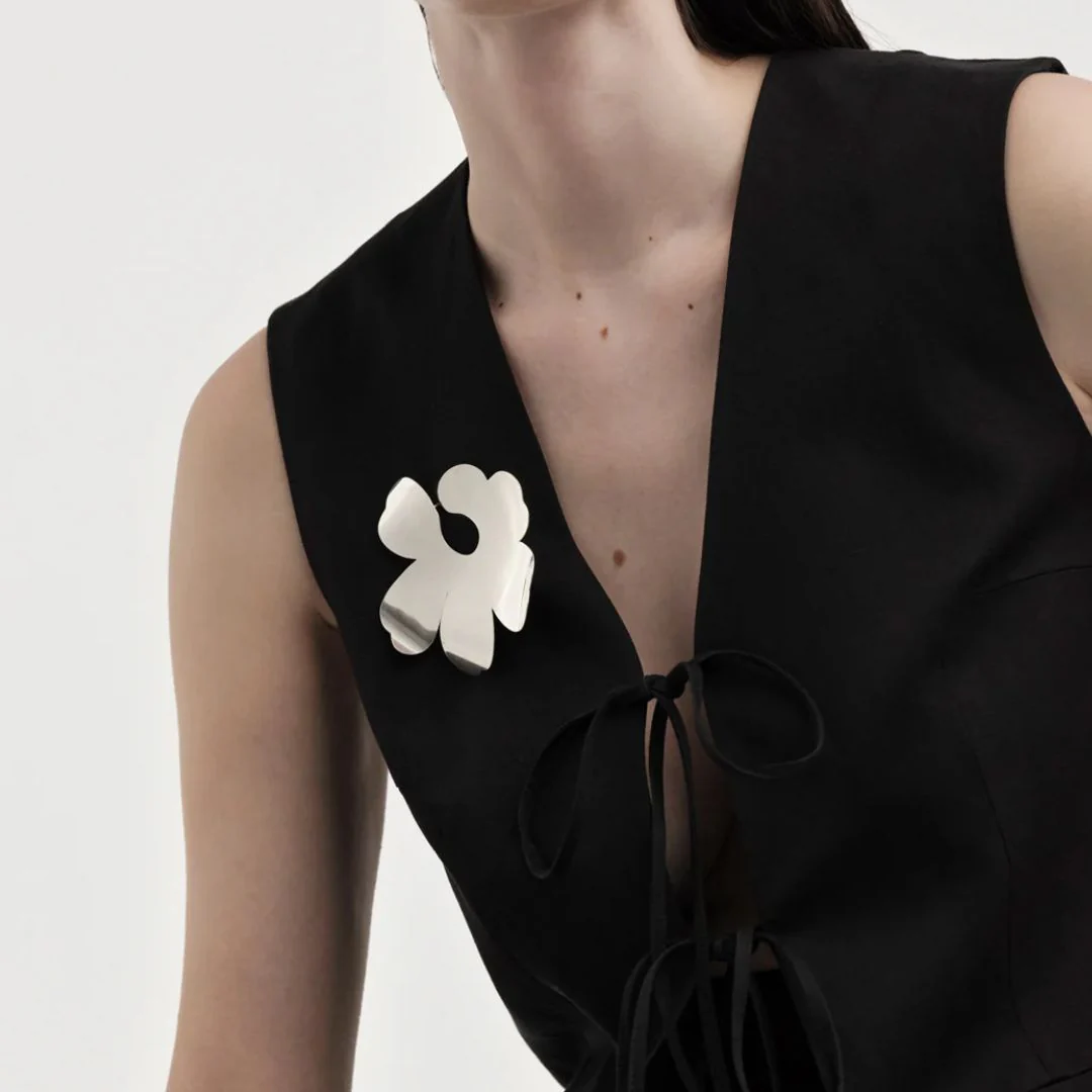 Kalevala x Marimekko Unikko rintakoru, hopea - Image 2