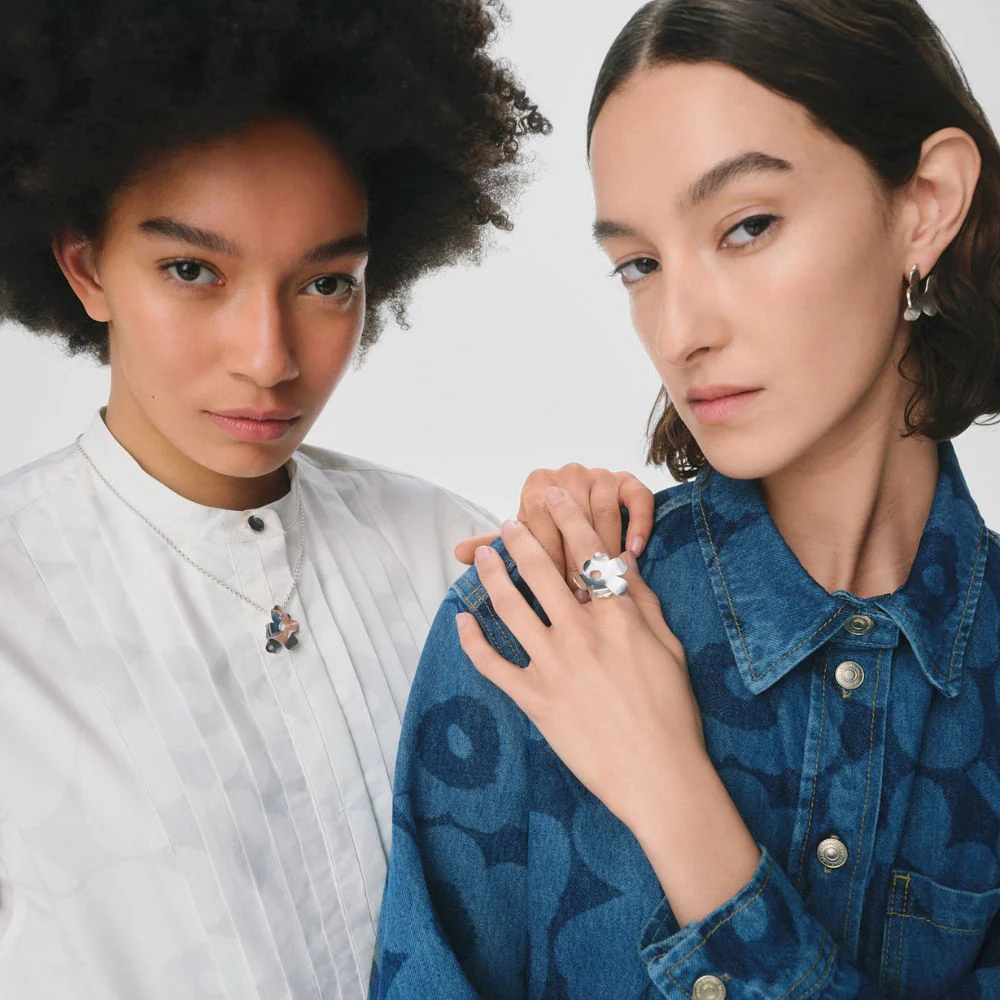 Kalevala x Marimekko Unikko sormus, hopeaa - Image 3