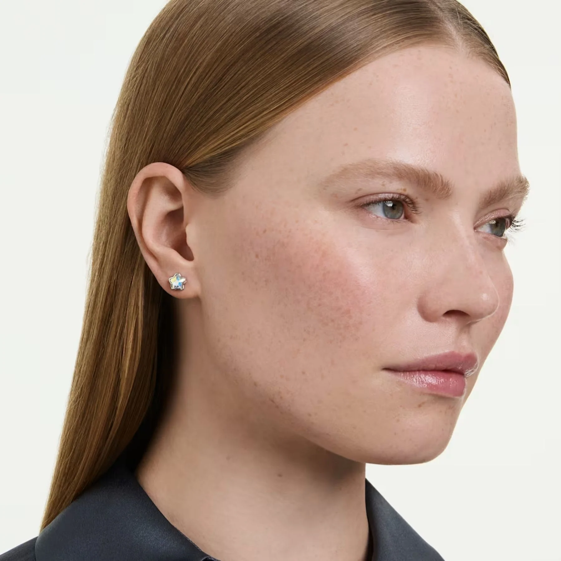 Swarovski Chroma korvakorut, vaalea metalli ja kirkkaat kristallit, 5754184 - Image 2