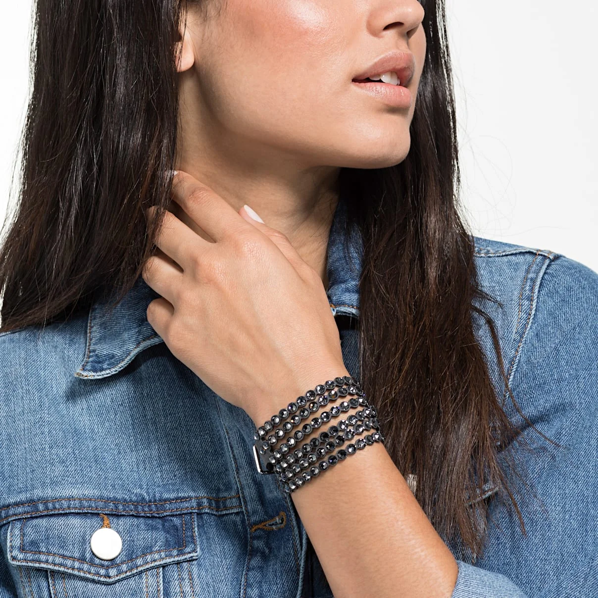 Swarovski Power Collection kristallirannekoru, tummanharmaa - Image 2