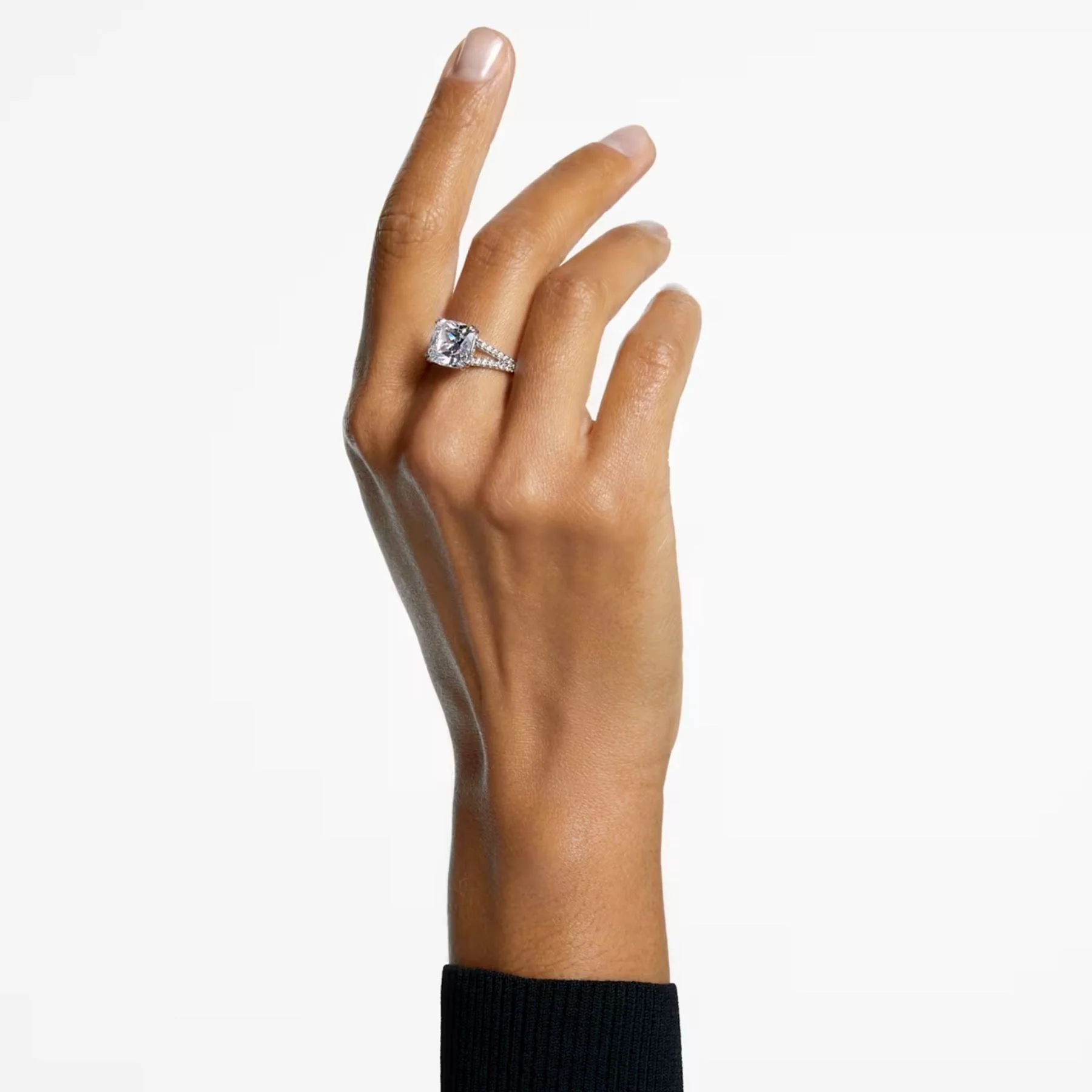 Swarovski Stilla Cocktail sormus, vaalea metalli ja kirkkaat kristallit - Image 2
