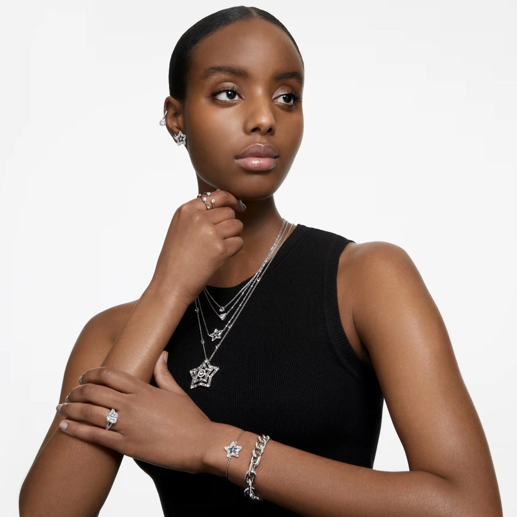 Swarovski Stilla Cocktail sormus, vaalea metalli ja kirkkaat kristallit - Image 3