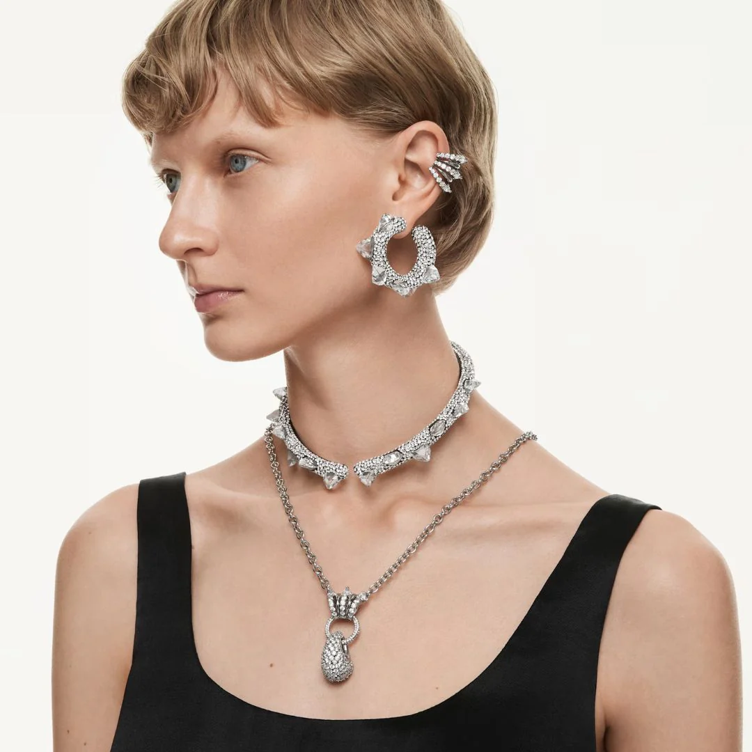 Swarovski Sublima riipus, tumma metalli ja kirkkaat kristallit 5735224 - Image 3
